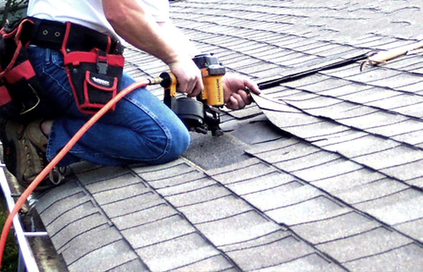 Roof inspection service